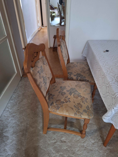 židle (4x)