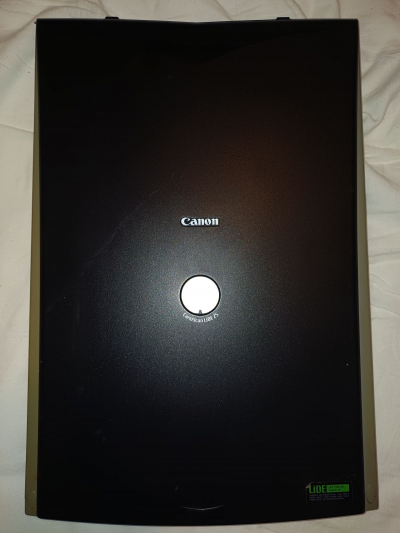skener CanoScan LiDE 25