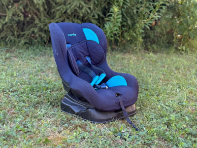 Autosedačka