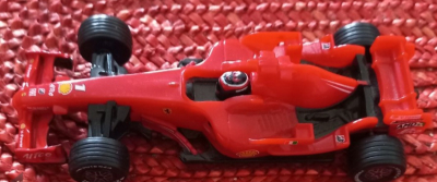 Autíčko formule Shell