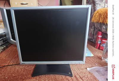 LCD monitor BenQ Q7TS