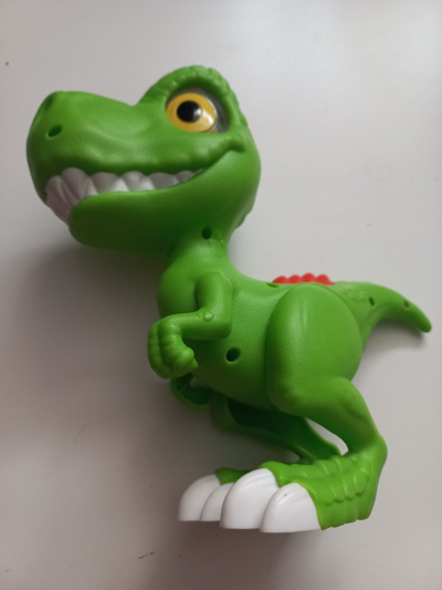 Dinosaurus na baterii
