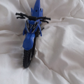 Motorka modrá