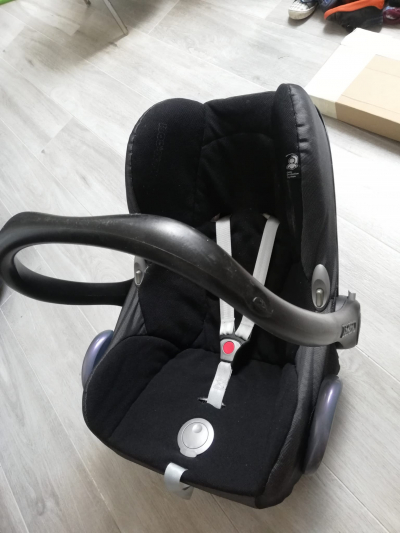 Autosedačka vajicko Maxi-cosi
