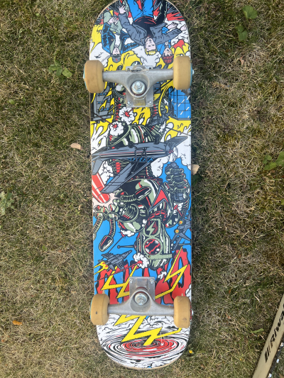 Skateboard