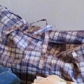 Second-hand OBLEČENÍ - VELKÁ TAŠKA kostkovaný vzor
