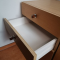 Daruji dvoudílnou skříňku