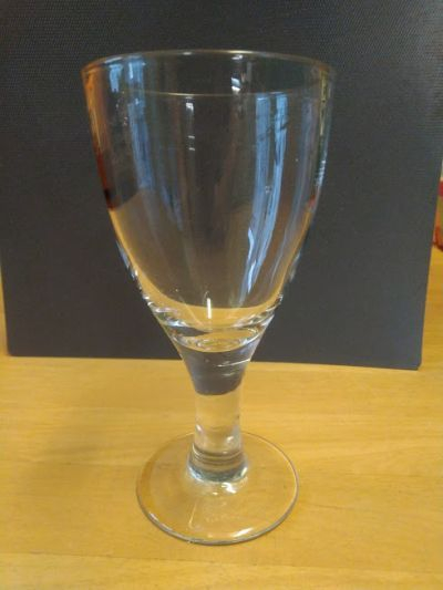 Koupím nebo za odvoz skleničky IKEA čiré sklo