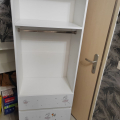 Šatní skříň se 3 šuplíky - s baletkami