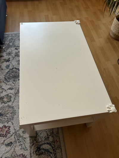 Konferenční stolek Ikea