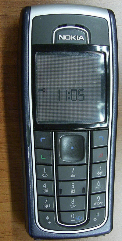STARÉ A ODLOŽENÉ MOBILY