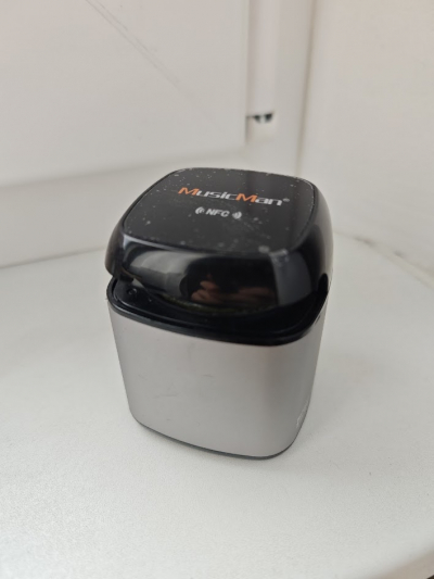 Bluetooth reproduktor
