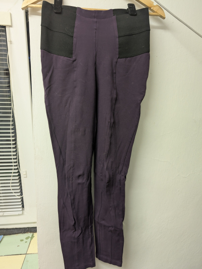 2 ks fialové jeggins Esmara vel. 36/38