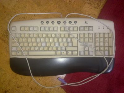 Klávesnice Logitech 