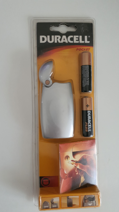 Duracell svítilna