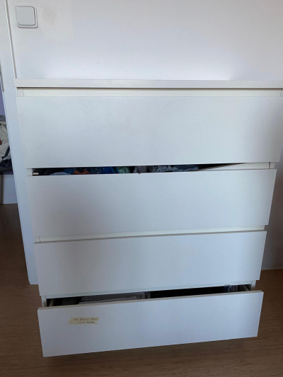 Ikea Malm komoda se 4 šuplíky