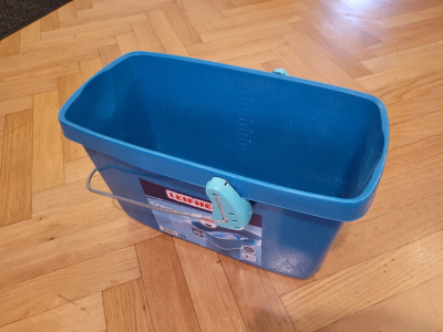 Kbelík na mop