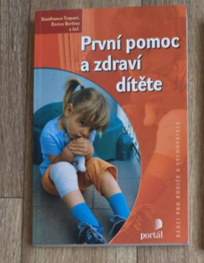 Kniha.