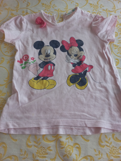 Holčičí tričko Disney vel. 98