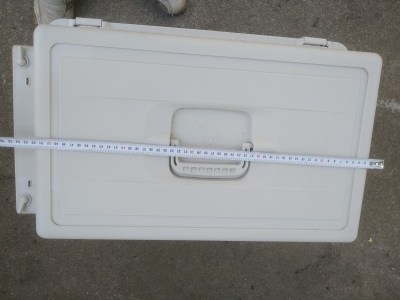 Plastová přepravka na zvířata, délka cca 55 cm