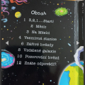 Kniha o vesmíru a přes 70 odklápěcí okének