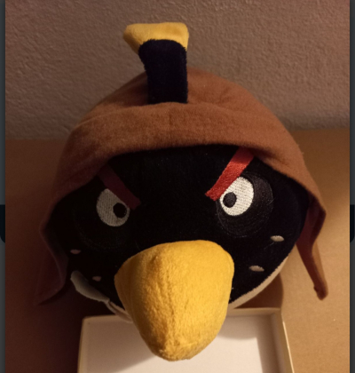 Plyšák Angry birds cerny s cepici