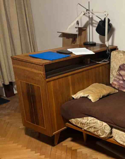 Daruji za odvoz skříňku