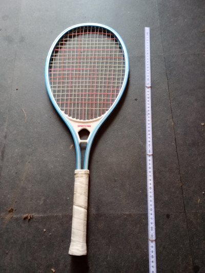 raketa na tenis