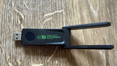 USB WiFi adapter