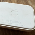 Original Apple lightning stojánek 1