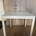 jidelni stul Ikea