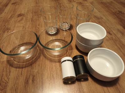Nádobí plus solnicka a peprenka
