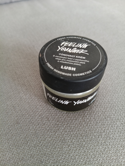 Rozjasňovač Lush