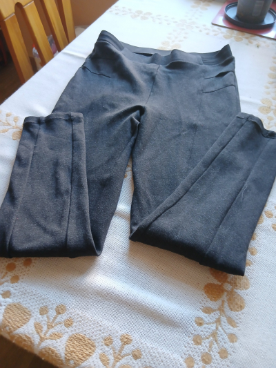 černé pružné teplé leginy kalhoty 14-15