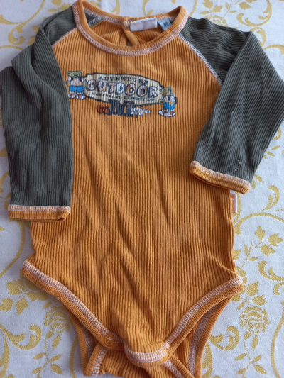 Body okrove velikost 80