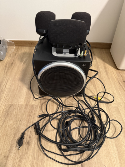 Reproduktory k počítači Logitech 2.1