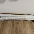 4 bílé nohy ke stolu (např. IKEA), výška 70cm