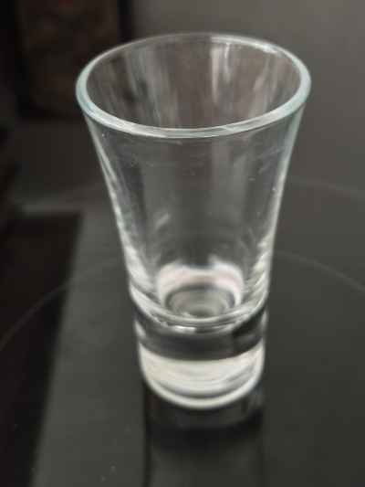 Sklenička "panák" 1 ks