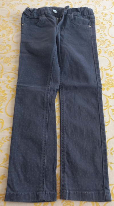 Kalhoty velikost 122