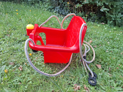 Houpačka pro batole