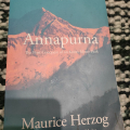 Kniha Annapurna (anglicky)