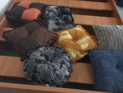 Různé polštáře