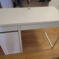 Psací stůl IKEA MICKE