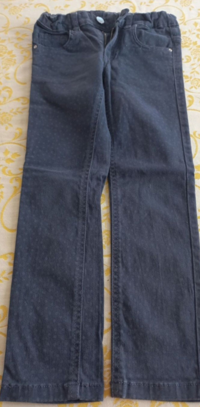 Kalhoty velikost 122