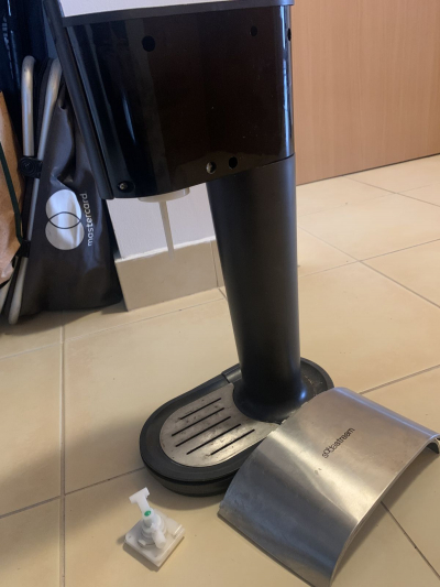 Starsi sodastream, chybi dil