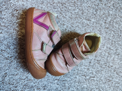 Celoročky barefoot, 23