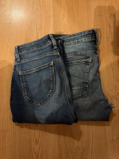 Stare děravé džíny, na upcycle- přešití, tvoření