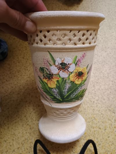 Váza asi  30 cm