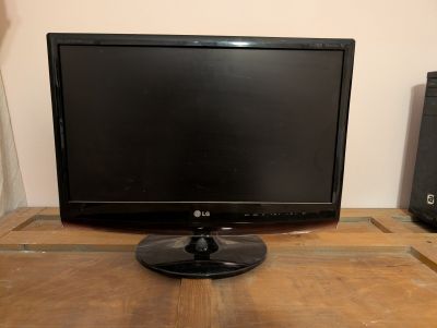 Monitor LG Flatron M2262D, 21,5" Full HD