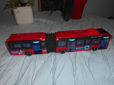 Autobus kloubový